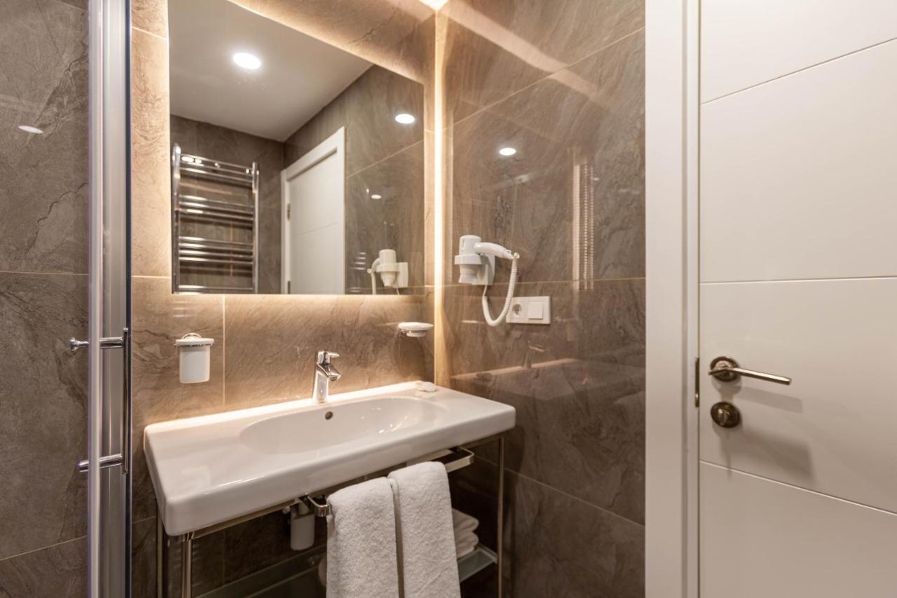Lilium Luxury Suites Istanbul Bagian luar foto
